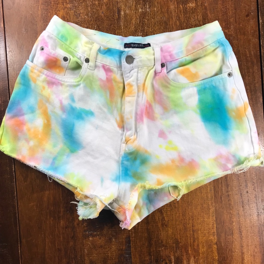 Vintage tie dye shorts